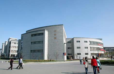 天津师范大学劝学楼风采