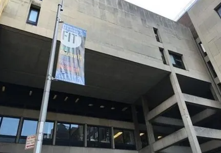 高中毕业考纽约时装学院申请要求