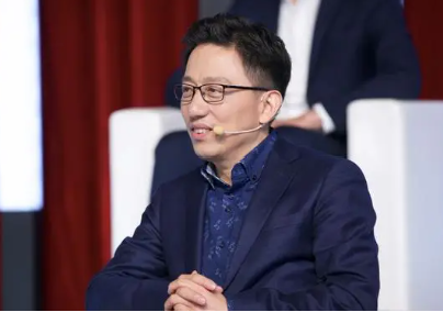顾均辉战略定位咨询：打造行业领导品牌的秘诀