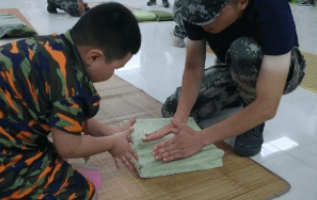 青少年教育军事夏令营是干嘛的？