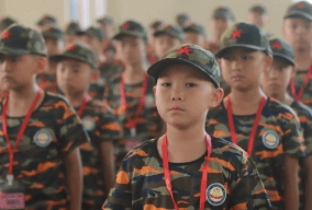 暑假学生军事夏令营怎么参加？