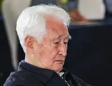 中国杰出企业家季克良介绍