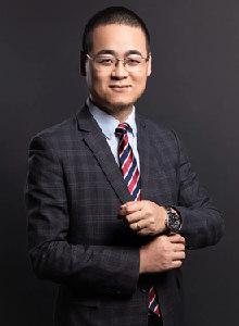 胡既白.jpg