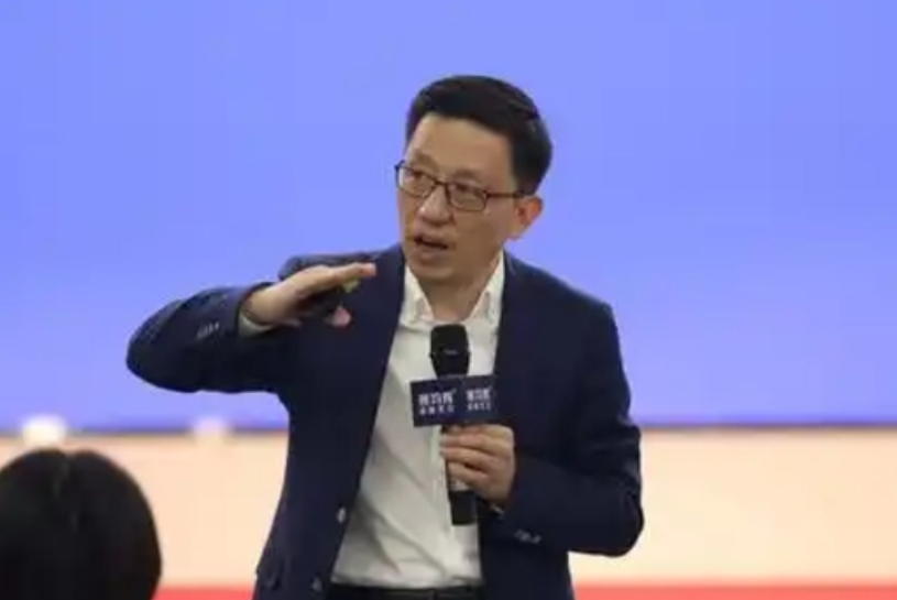2025年顾均辉战略定位落地体系