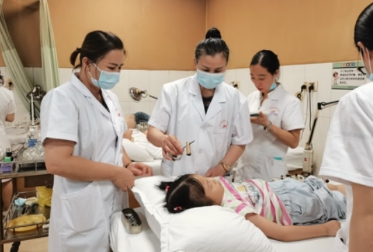 成人推拿针灸培训手法好不好？