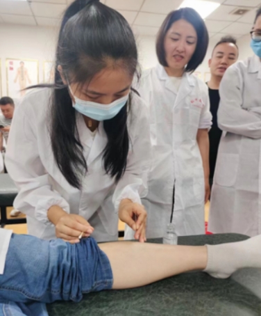 针灸推拿专业课程特点