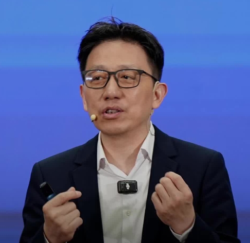 2025年顾均辉课程报名：企业突破增长瓶颈的战略必修课