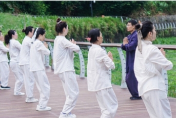 辟谷训练营都干什么？