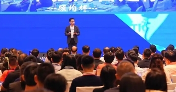 2025年顾均辉的商业课堂价值