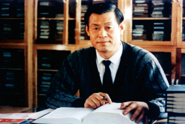 石学敏中医针灸学习线下在哪?