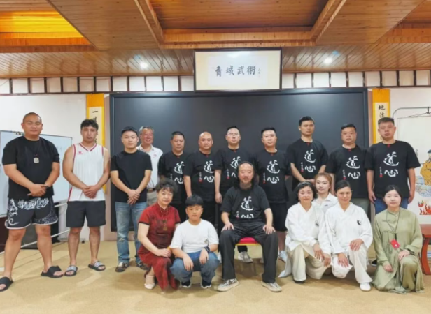 四川易学研学，为什么面授课堂的现场答疑如此重要